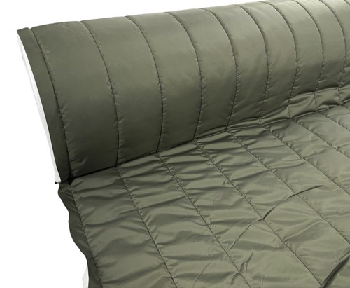 Green quilted fabric line - quilted,